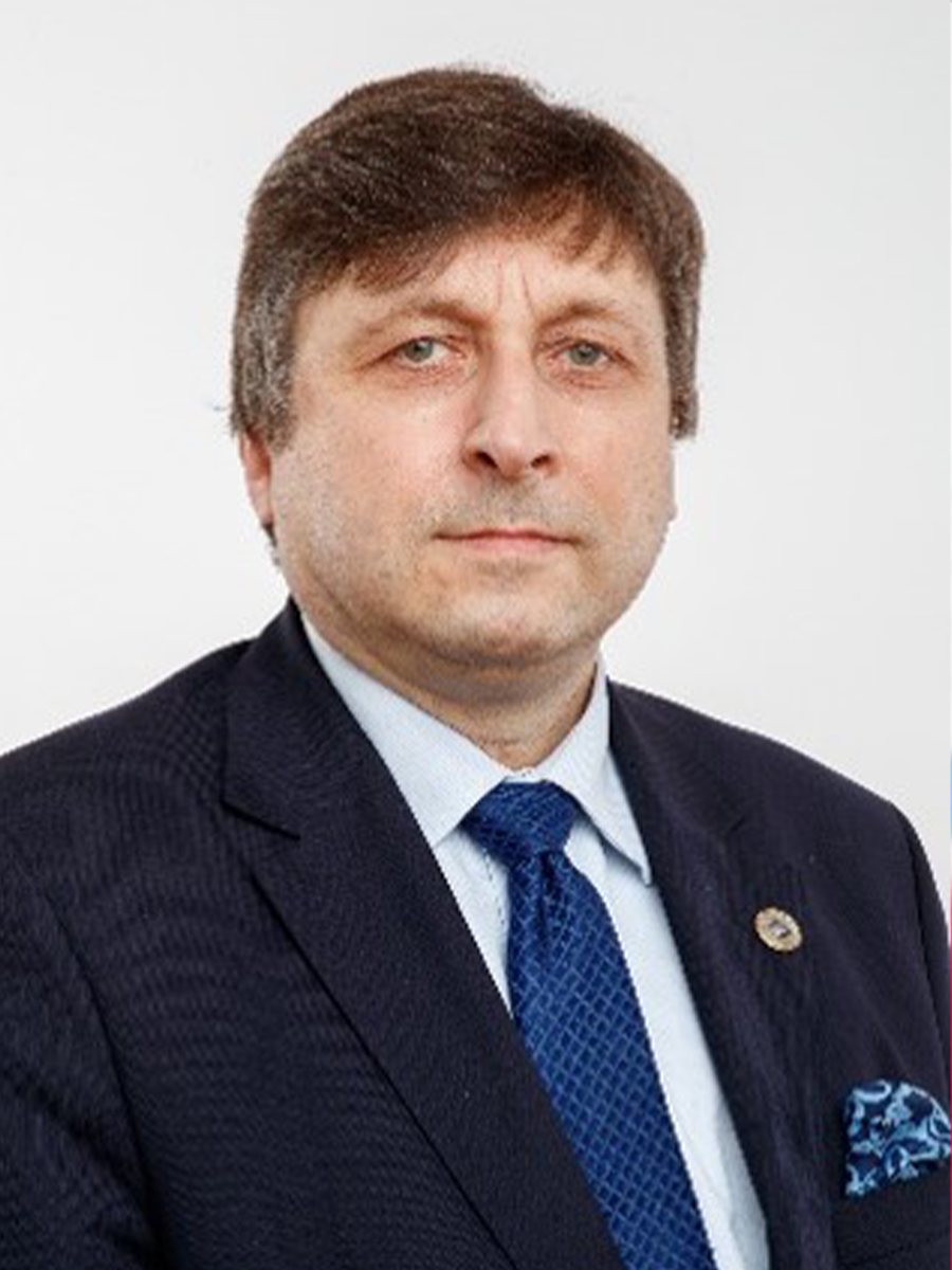 Piotr Niedzielski